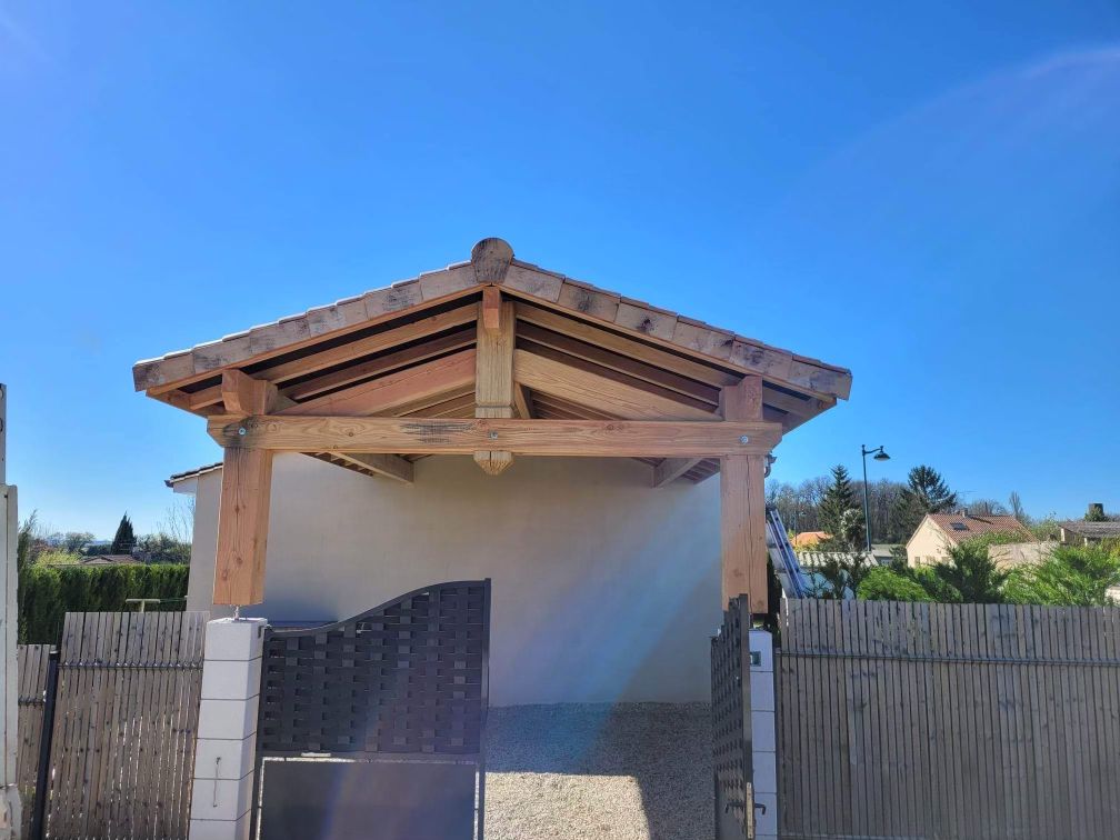 Carport en bois proche d'Angoulême en Charente