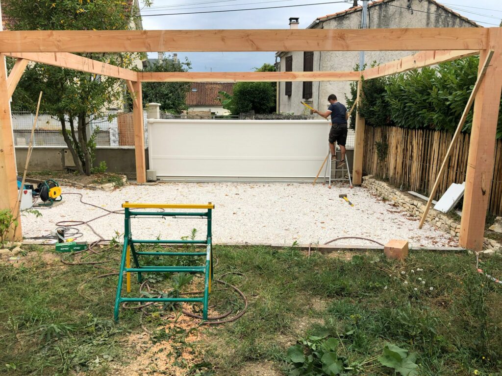 Terrasse en bois proche d'Angoulême en Charente, Croisé Bâtiment